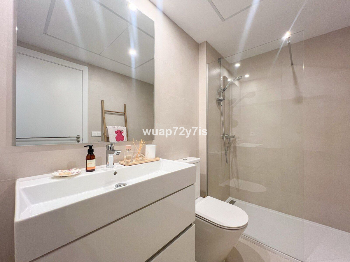 Appartement te koop in Estepona | 4 slaapkamers H5261176