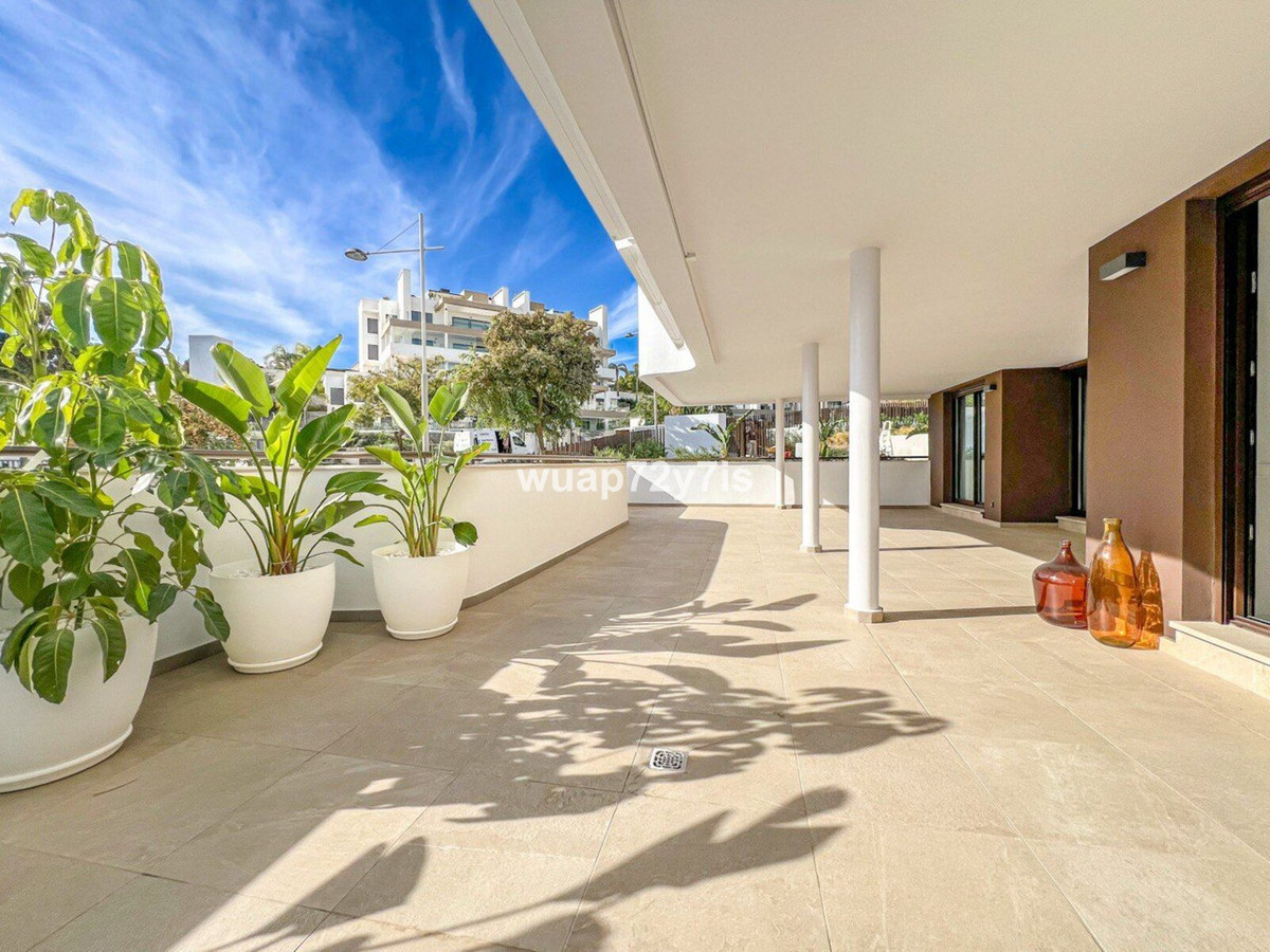 Appartement te koop in Estepona | 4 slaapkamers H5261176