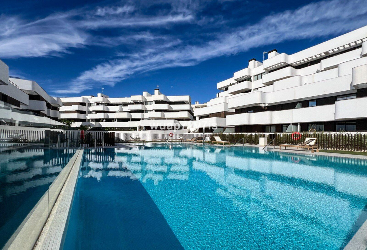 Appartement te koop in Estepona | 4 slaapkamers H5261176