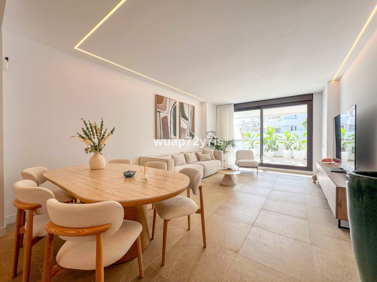 Appartement te koop in Estepona | 4 slaapkamers H5261176