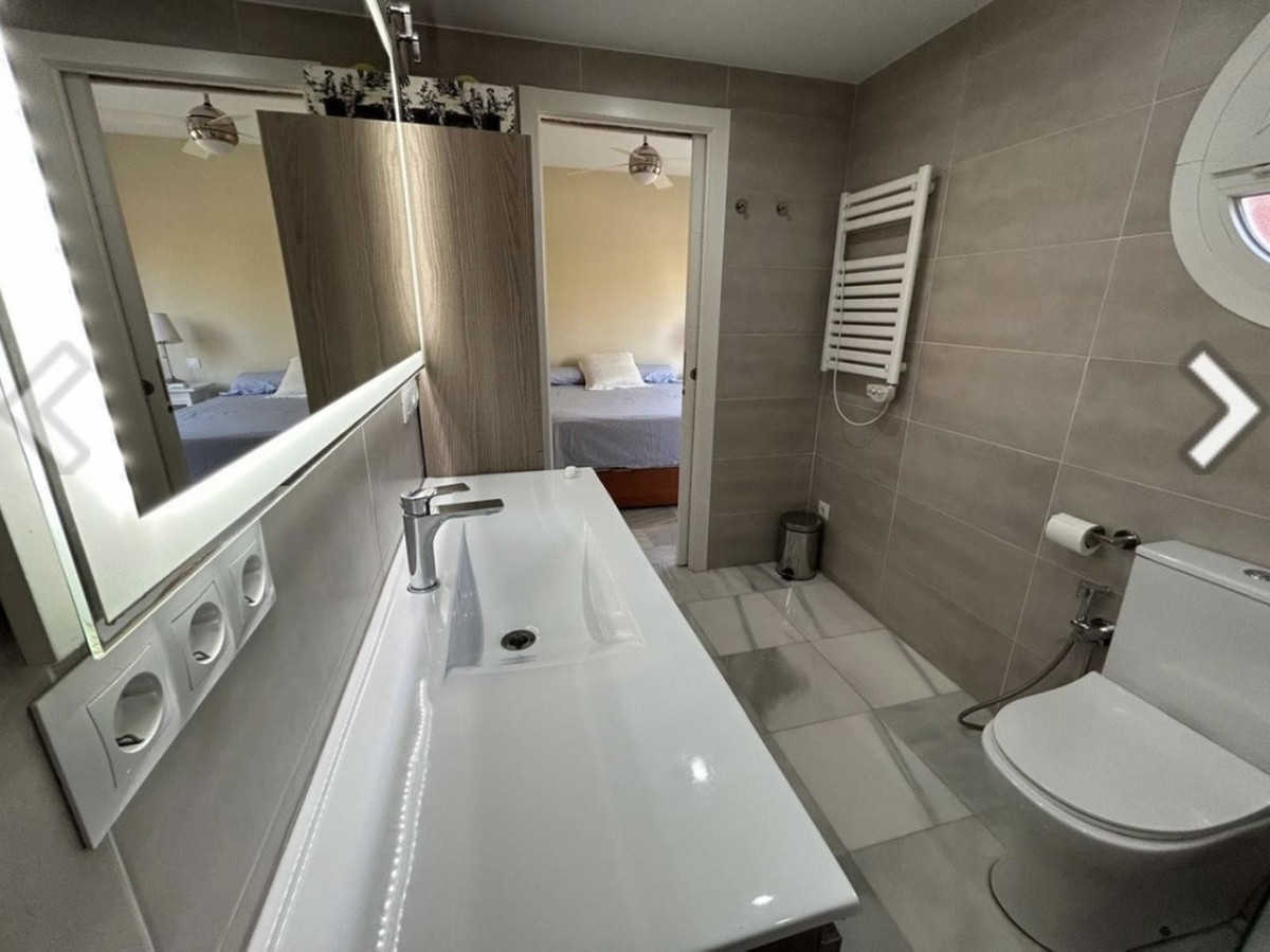 Appartement te koop in Estepona | 4 slaapkamers H5261461