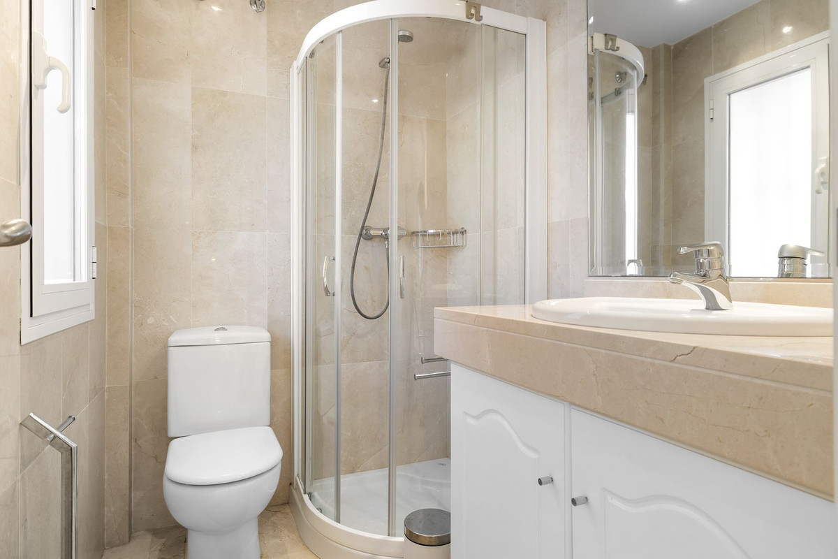 Appartement te koop in Estepona | 2 slaapkamers H5263582