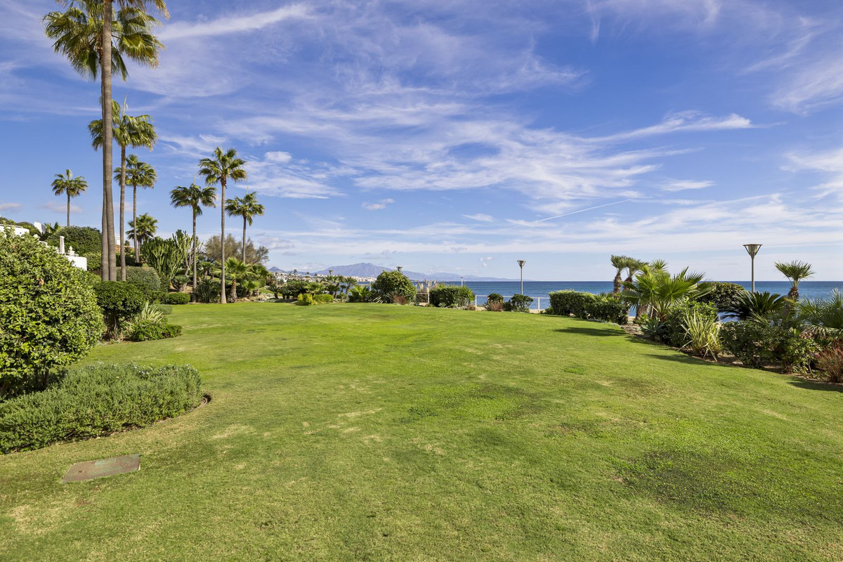 Appartement te koop in Estepona | 2 slaapkamers H5263582