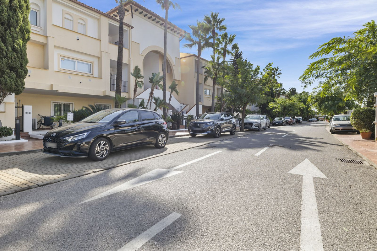 Appartement te koop in Estepona | 2 slaapkamers H5263582