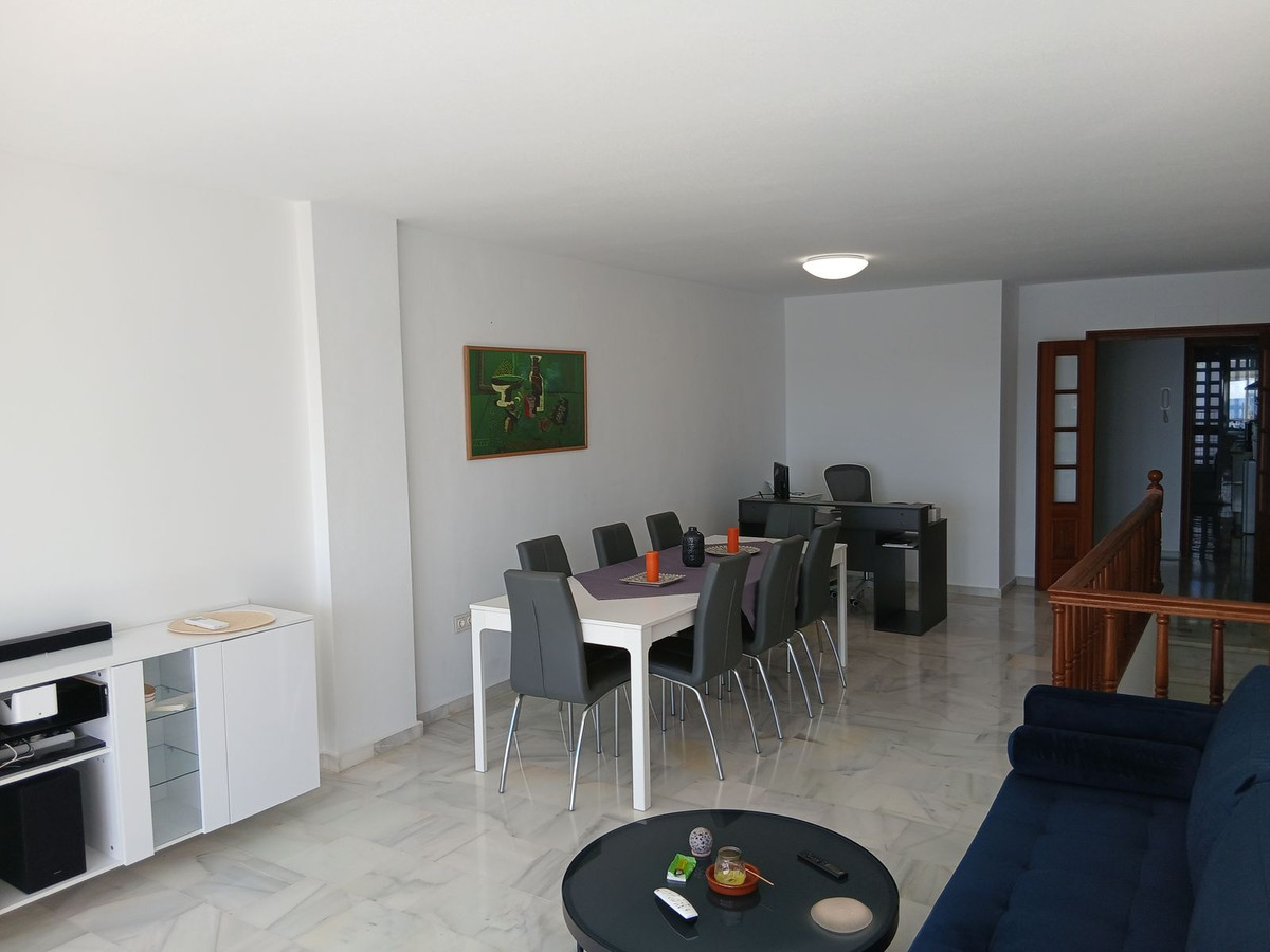 Appartement te koop in Estepona | 5 slaapkamers H5264692