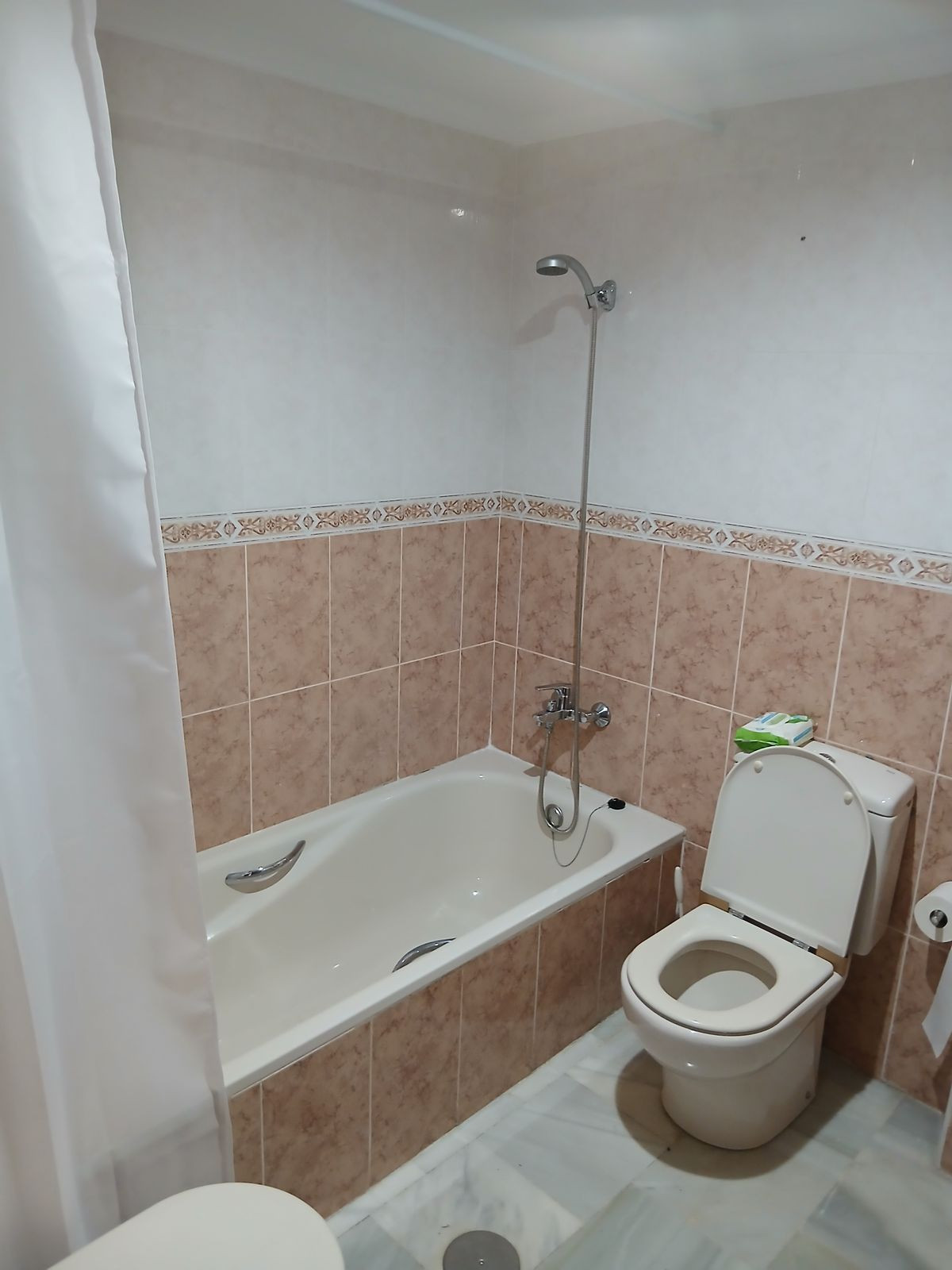 Appartement te koop in Estepona | 5 slaapkamers H5264692