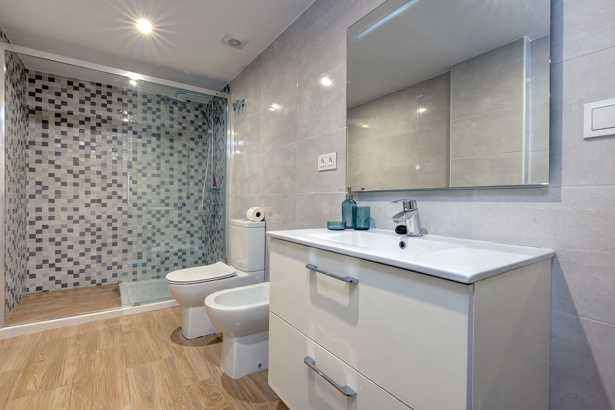 Appartement te koop in Estepona | 5 slaapkamers H5264692