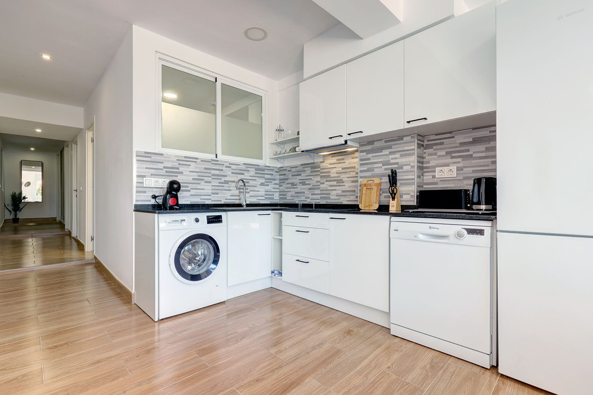 Appartement te koop in Estepona | 5 slaapkamers H5264692