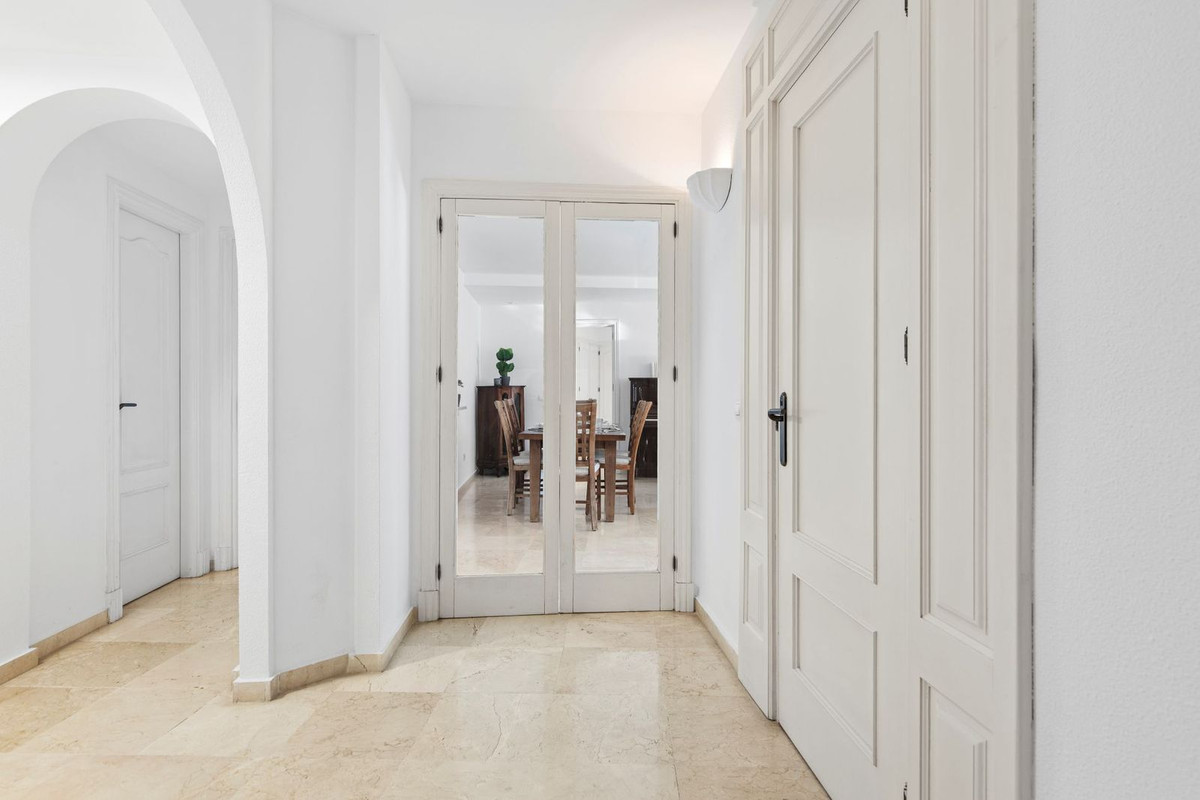 Duplex te koop in Estepona | 3 slaapkamers H5265277