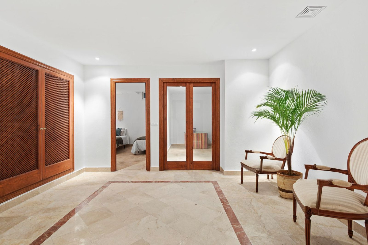 Duplex te koop in Estepona | 3 slaapkamers H5265277