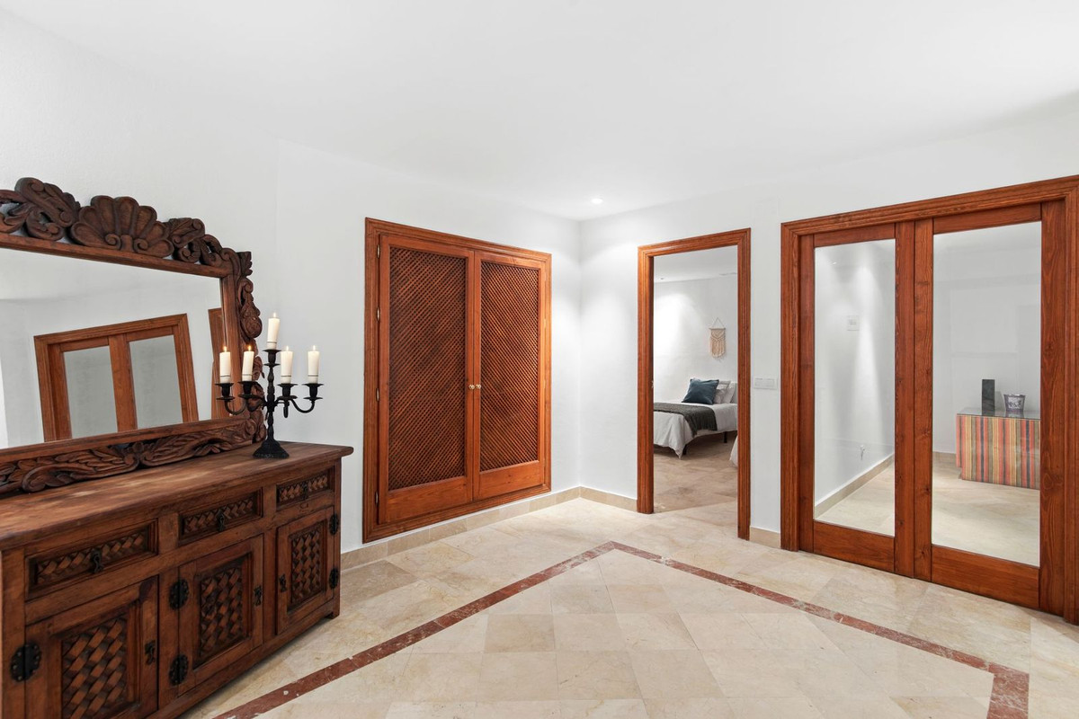 Duplex te koop in Estepona | 3 slaapkamers H5265277