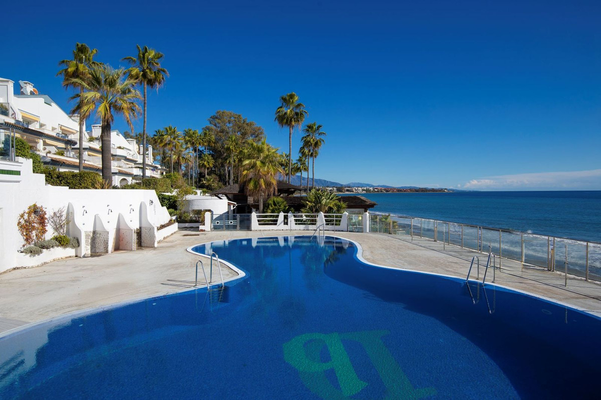 Duplex te koop in Estepona | 3 slaapkamers H5265277