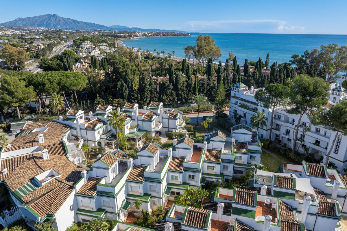 Duplex te koop in Estepona | 3 slaapkamers H5265277