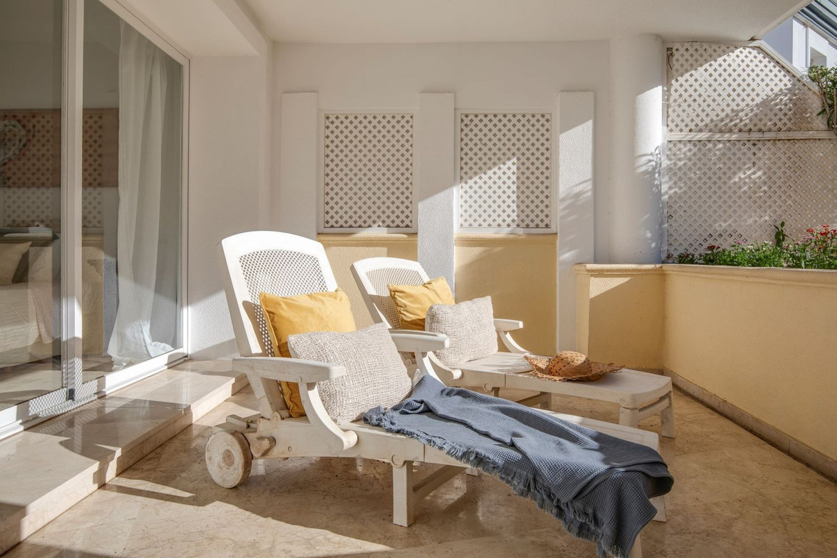 Duplex te koop in Estepona | 3 slaapkamers H5265277