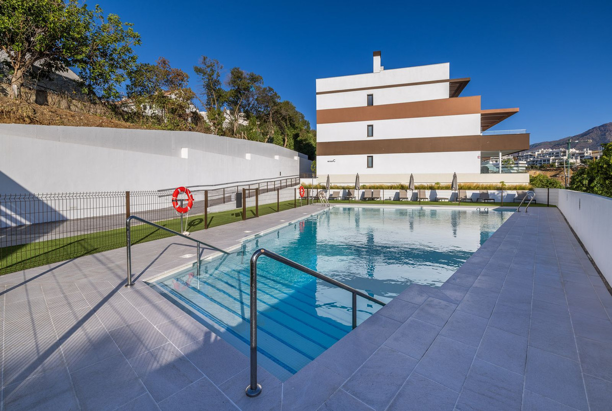 Appartement te koop in Estepona | 2 slaapkamers H5265280