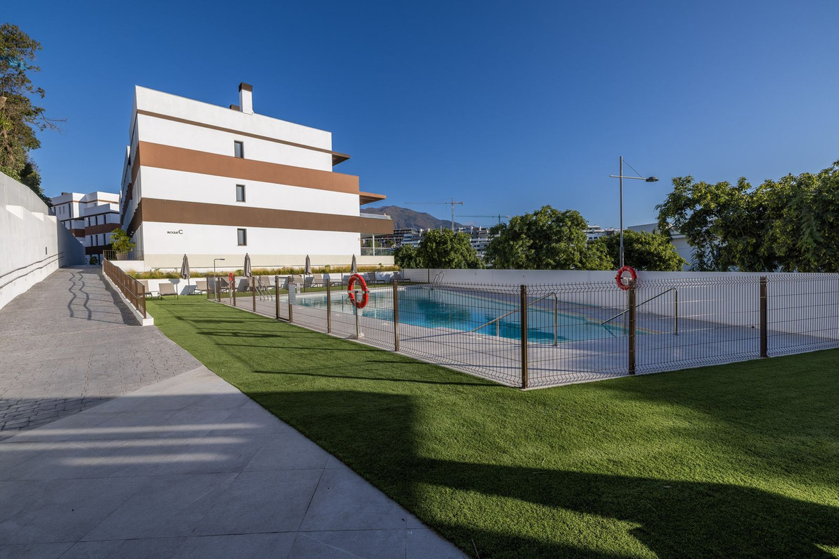 Appartement te koop in Estepona | 2 slaapkamers H5265280