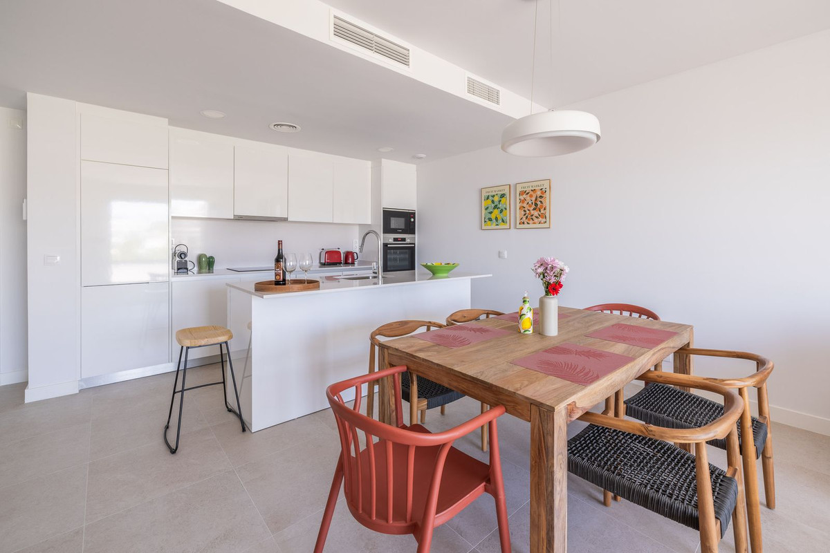 Appartement te koop in Estepona | 2 slaapkamers H5265280