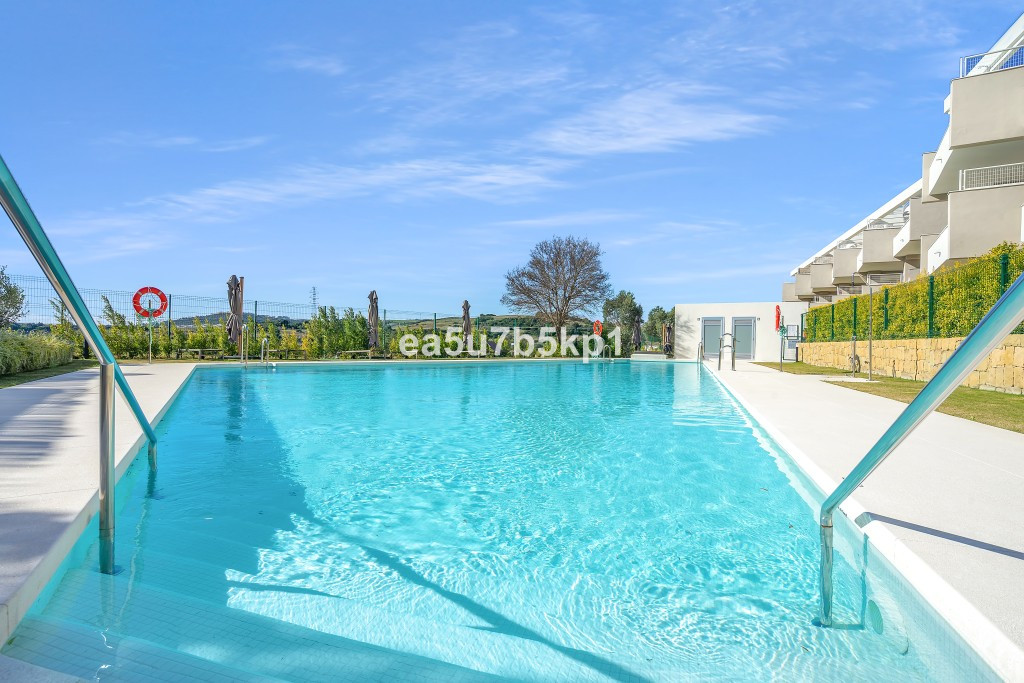 Penthouse te koop in Estepona | 2 slaapkamers H5265760