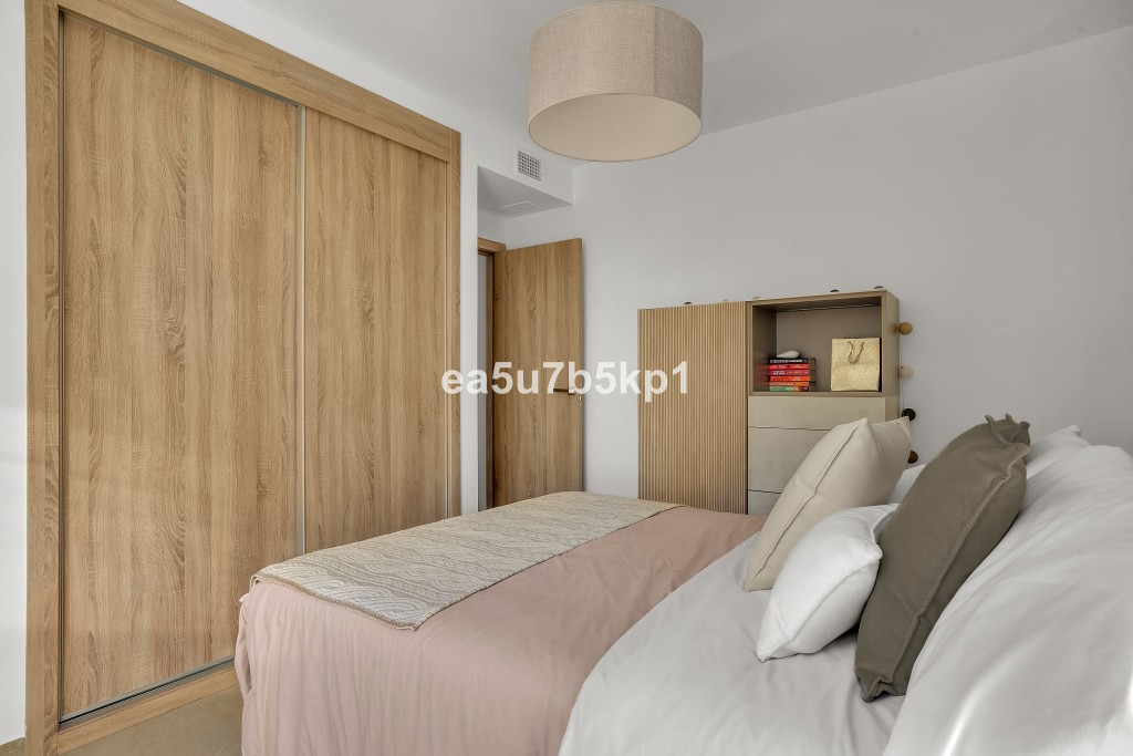 Penthouse te koop in Estepona | 2 slaapkamers H5265760