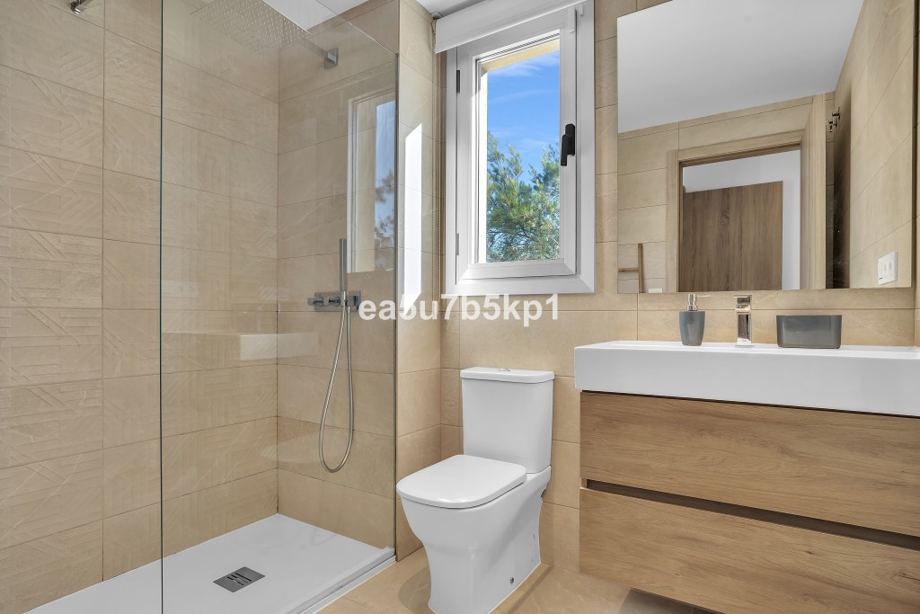 Penthouse te koop in Estepona | 2 slaapkamers H5265760