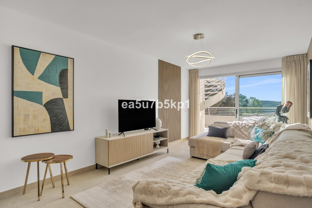 Penthouse te koop in Estepona | 2 slaapkamers H5265760