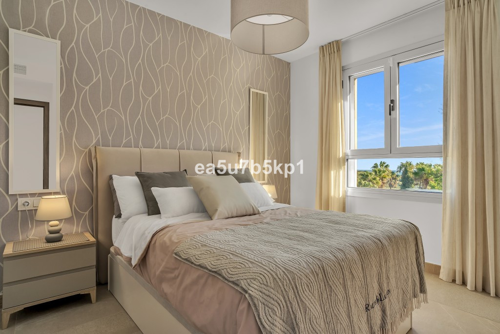 Penthouse te koop in Estepona | 2 slaapkamers H5265760