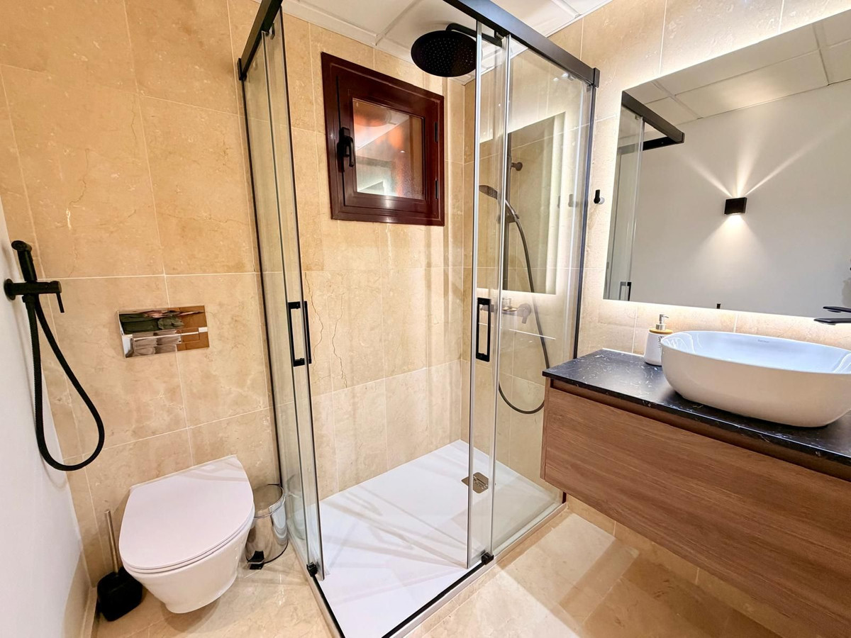 Huis te koop in Estepona | 2 slaapkamers H5265931