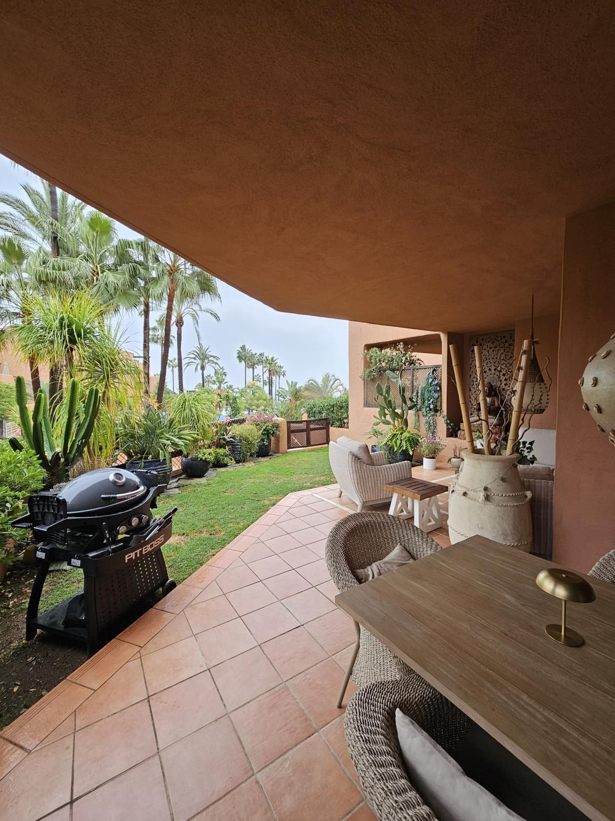 Appartement te koop in Estepona | 3 slaapkamers H5271760