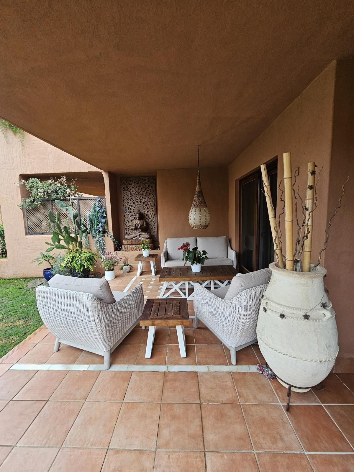 Appartement te koop in Estepona | 3 slaapkamers H5271760