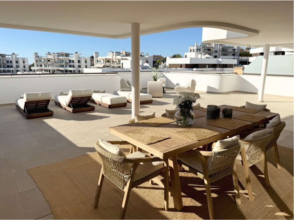 Appartement te koop in Estepona | 3 slaapkamers H5271925