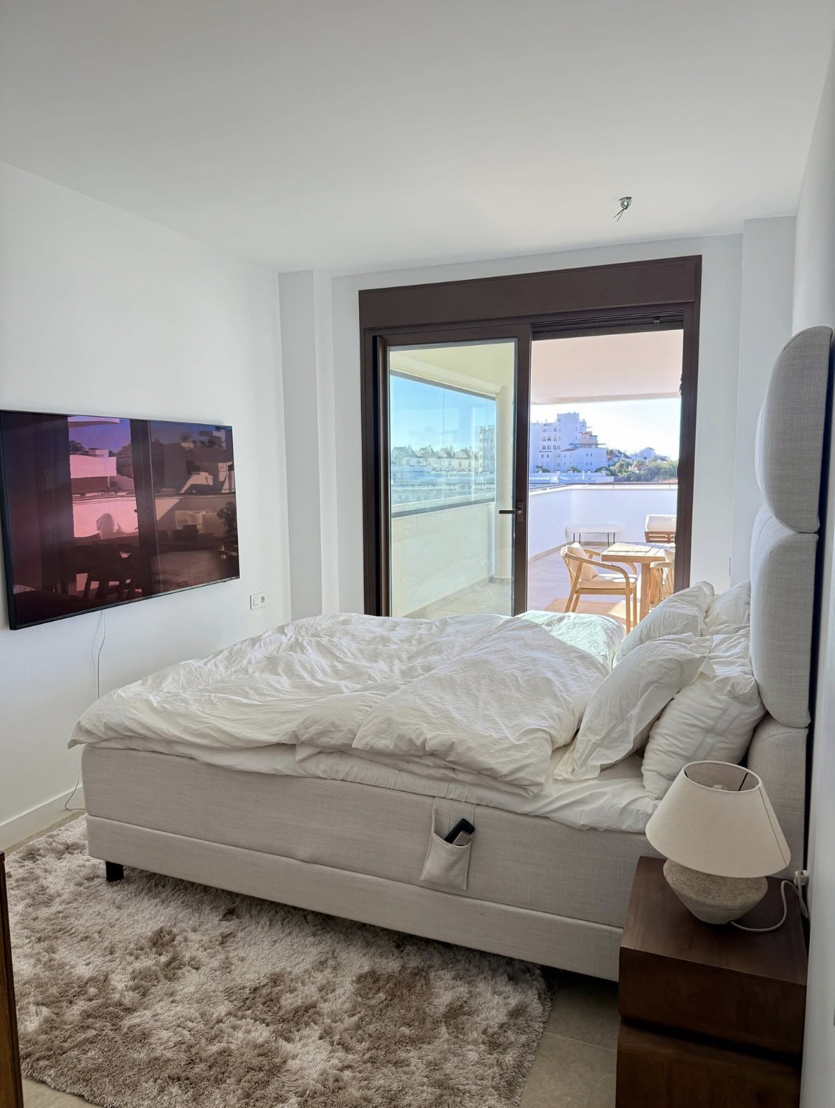 Appartement te koop in Estepona | 3 slaapkamers H5271925