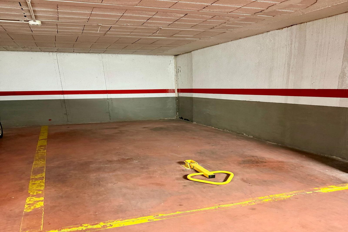 Appartement te koop in Estepona | 2 slaapkamers H5272048