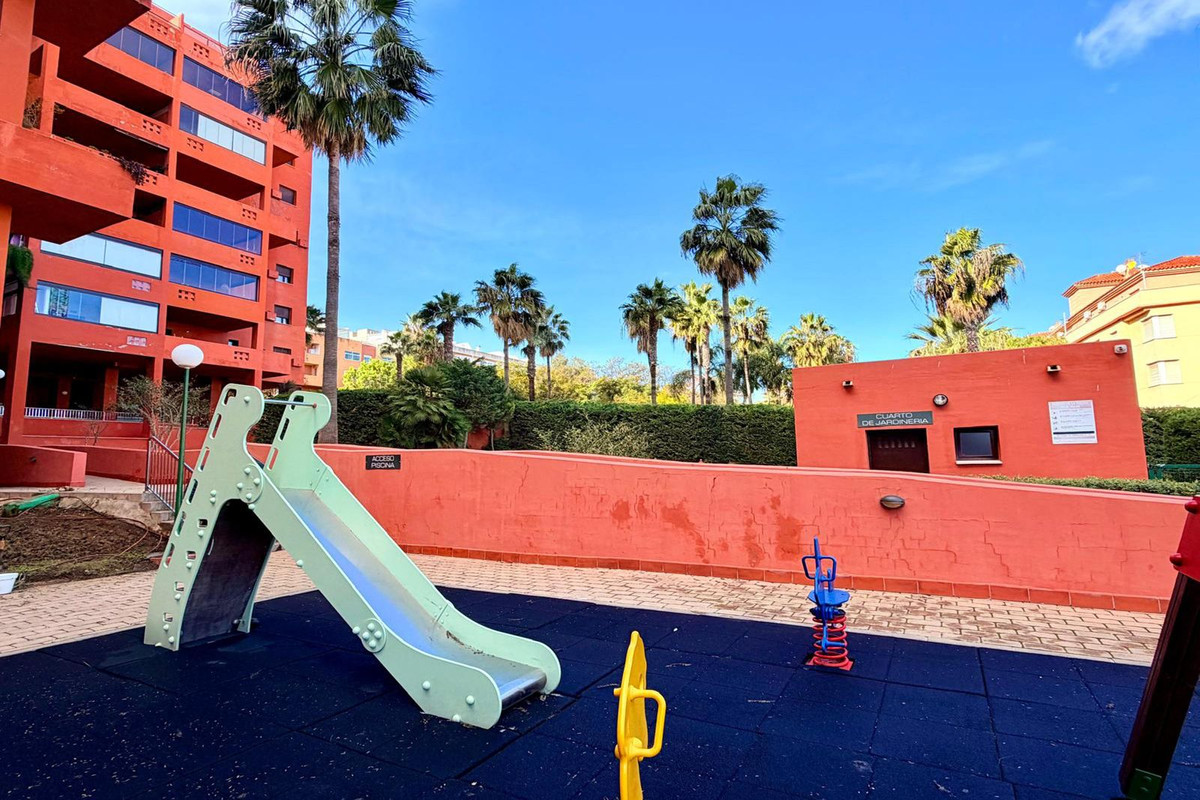 Appartement te koop in Estepona | 2 slaapkamers H5272048