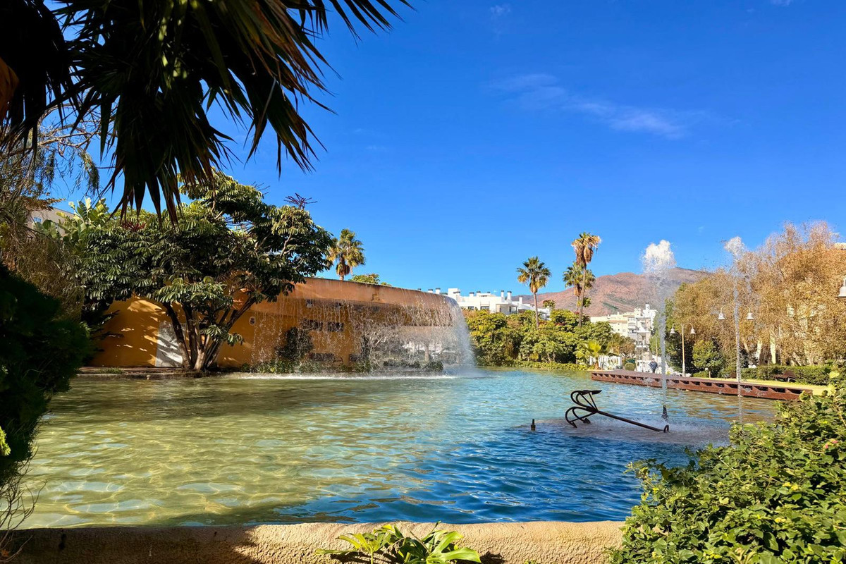 Appartement te koop in Estepona | 2 slaapkamers H5272048