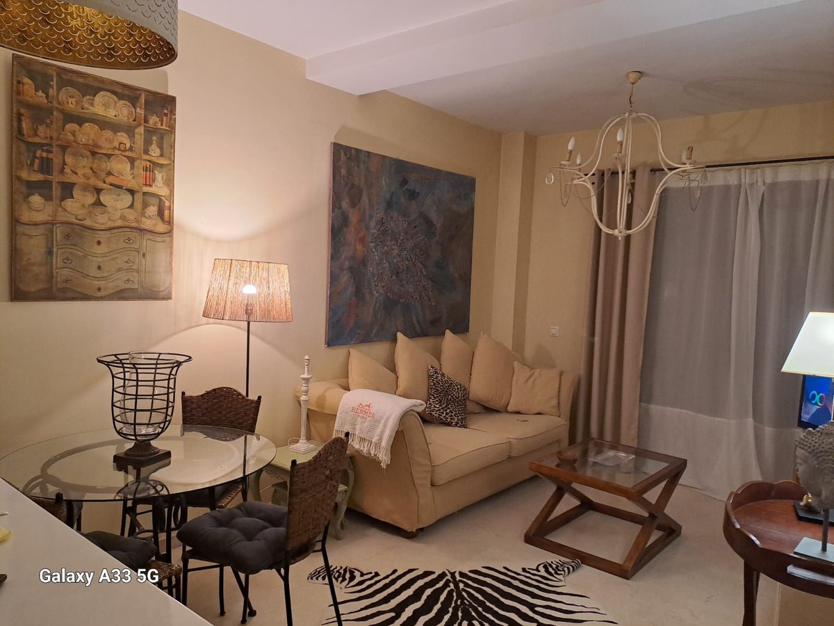 Appartement te koop in Estepona | 1 slaapkamers H5272420