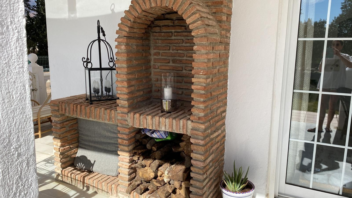 Appartement te koop in Estepona | 2 slaapkamers H5273899