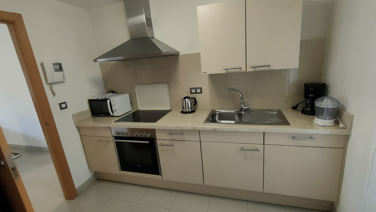 Appartement te koop in Estepona | 2 slaapkamers H5274001