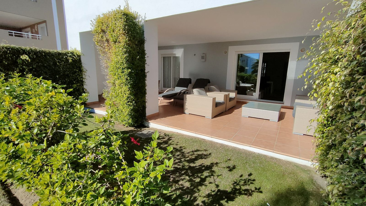 Appartement te koop in Estepona | 2 slaapkamers H5274001
