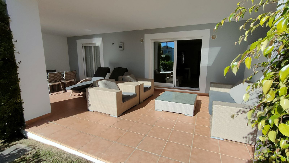 Appartement te koop in Estepona | 2 slaapkamers H5274001