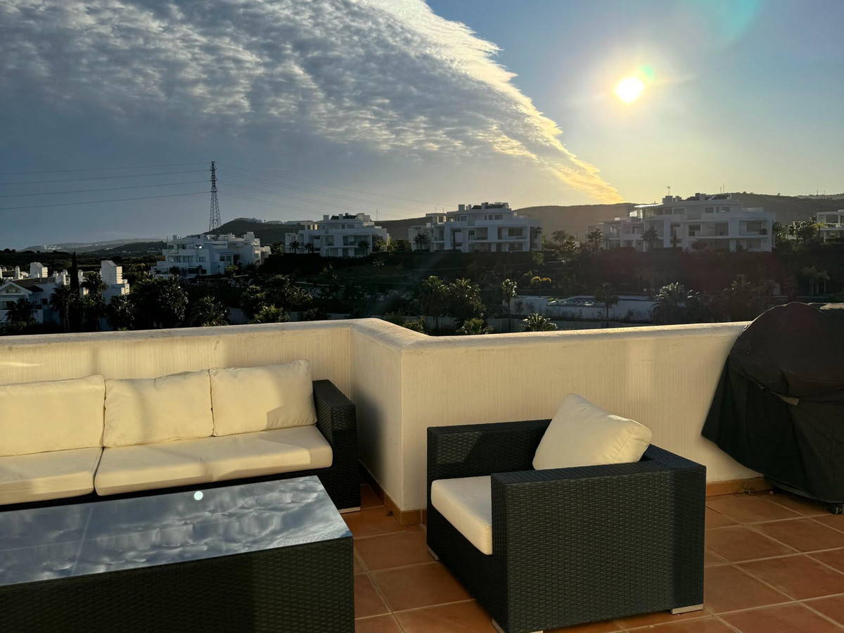 Penthouse te koop in Estepona | 2 slaapkamers H5274193