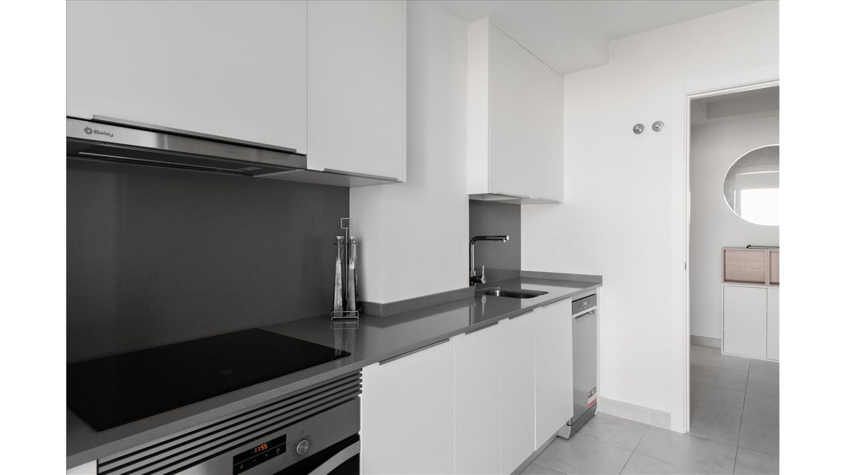 Bungalow te koop in Estepona | 2 slaapkamers H5274334