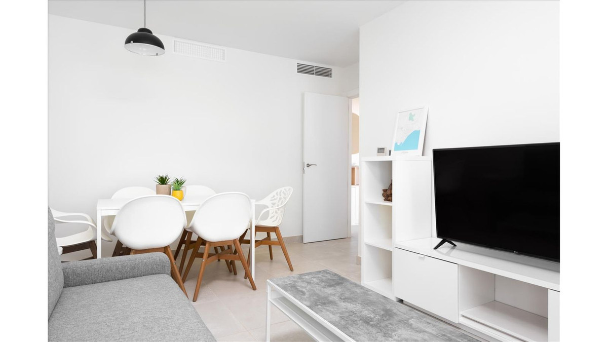 Bungalow te koop in Estepona | 2 slaapkamers H5274334