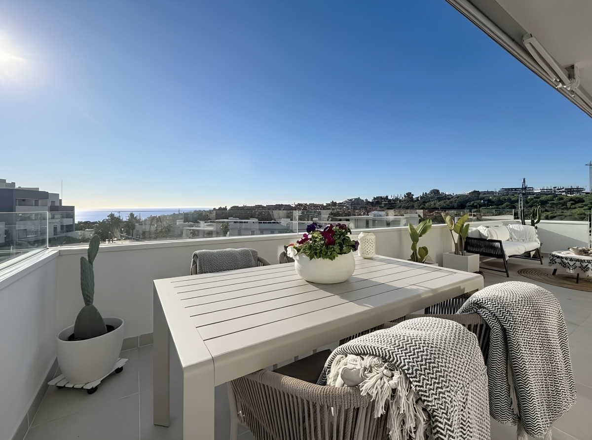 Penthouse te koop in Estepona | 2 slaapkamers H5274427
