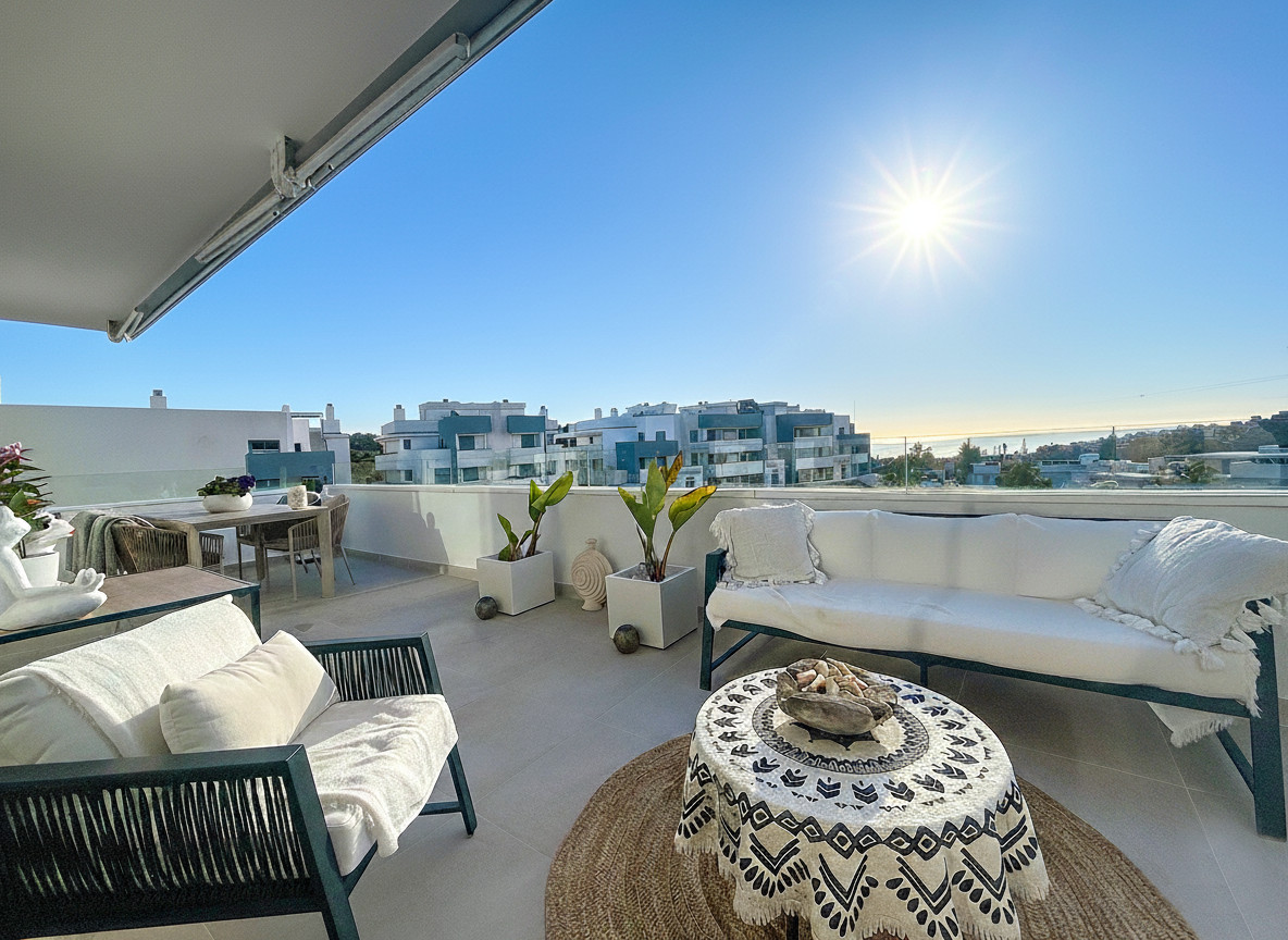 Penthouse te koop in Estepona | 2 slaapkamers H5274427