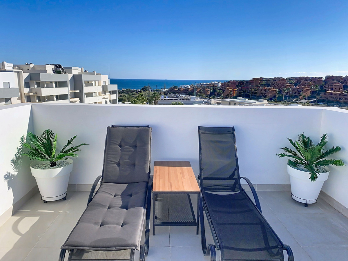 Penthouse te koop in Estepona | 2 slaapkamers H5274427