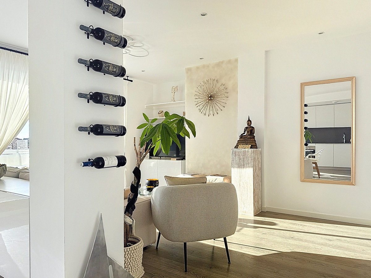 Penthouse te koop in Estepona | 2 slaapkamers H5274427