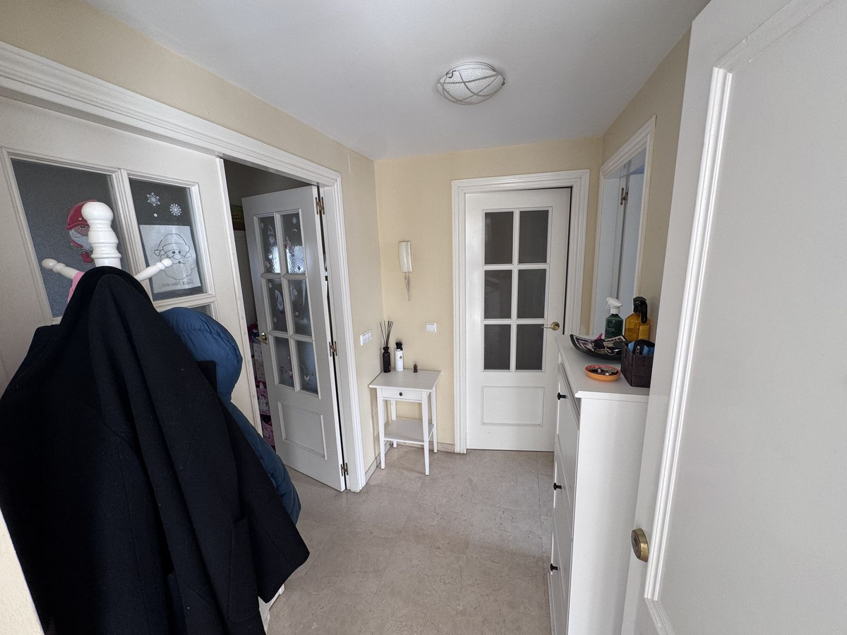 Appartement te koop in Estepona | 4 slaapkamers H5283676