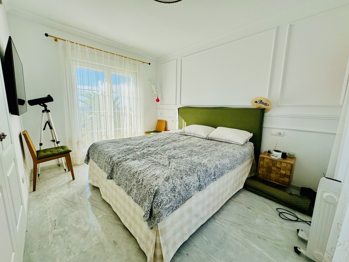 Appartement te koop in Estepona | 4 slaapkamers H5284249