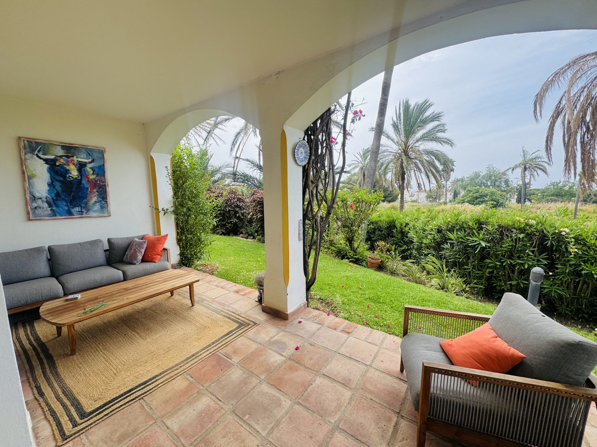 Appartement te koop in Estepona | 4 slaapkamers H5284249