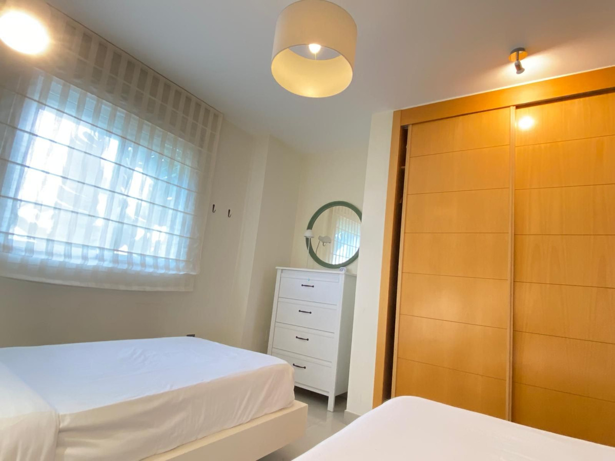Appartement te koop in Estepona | 2 slaapkamers H5286235